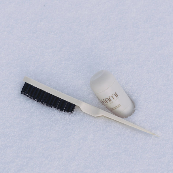 cire-peigne-cheveux-Kami_Kure