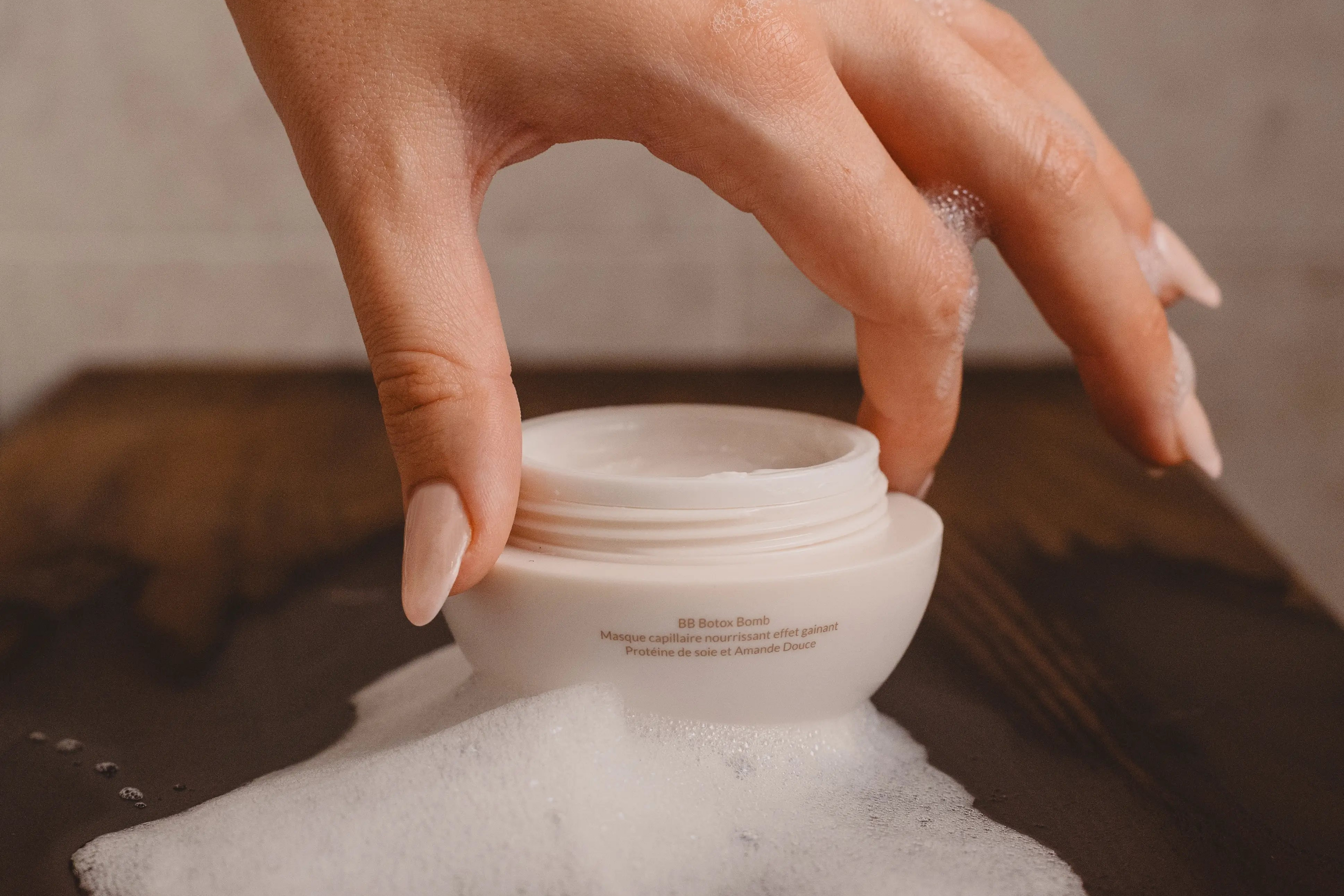 Masque bb botox bomb pour cheveux soyeux - Kami Kure