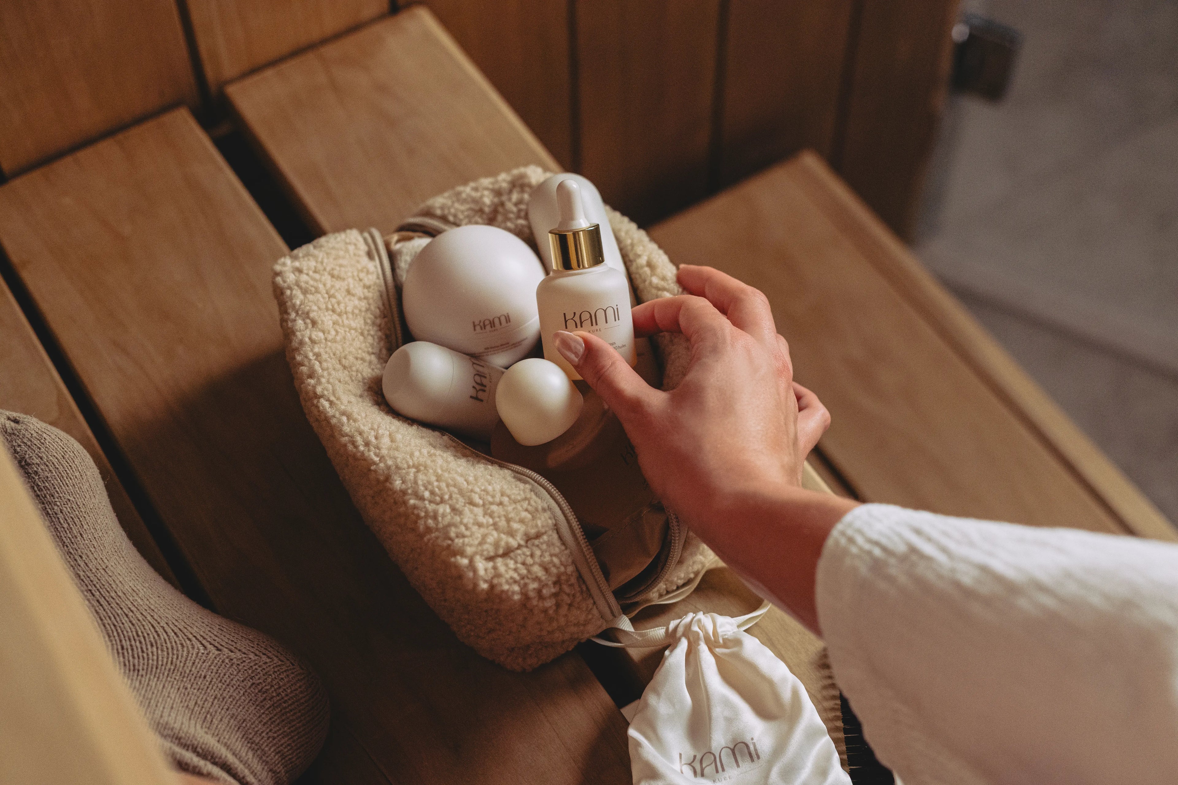 serum capillaire réparateur Golden Repair Drops - Kami Kure